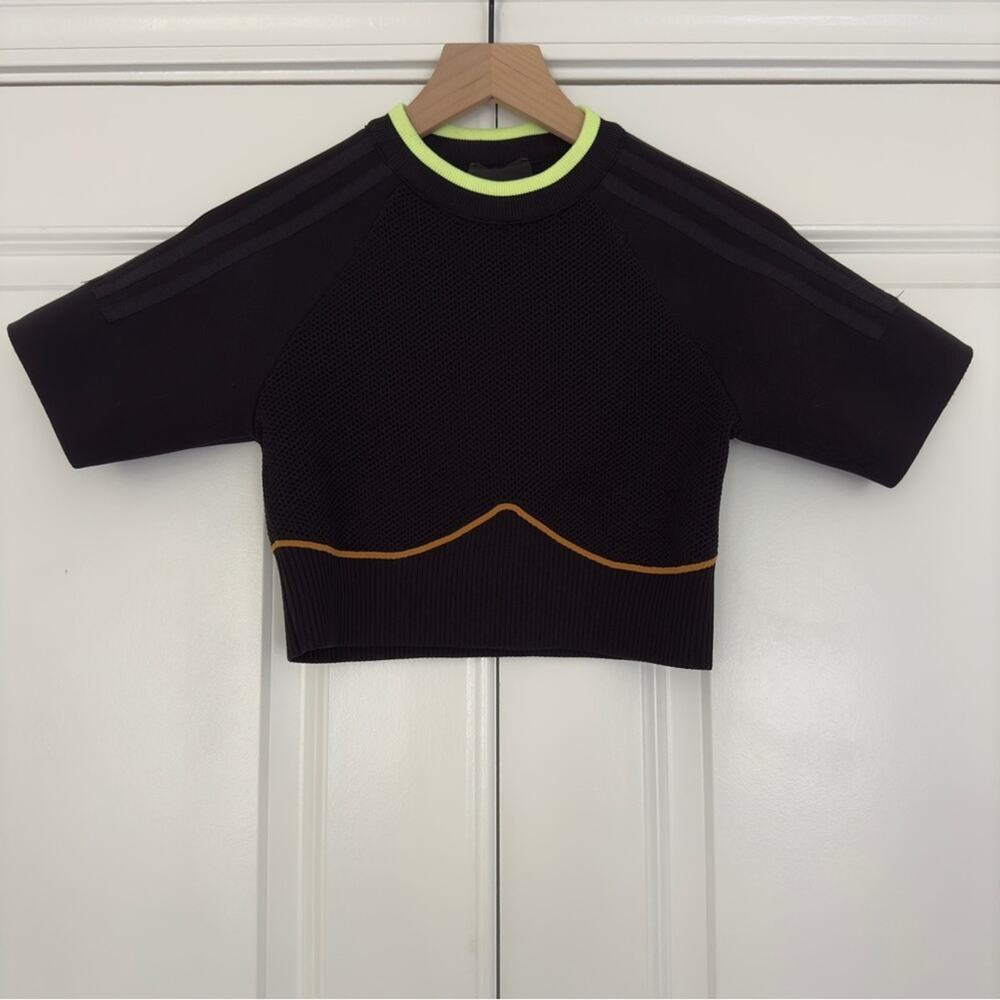 Ivy Park x Adidas netted Jersey crop top Short sleeve crew neck black orange EUC